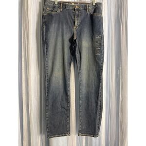 Eddie Bauer Boyfriend Jeans Womens 10 Blue NWT Tapered Leg Mid Wash‎ Denim